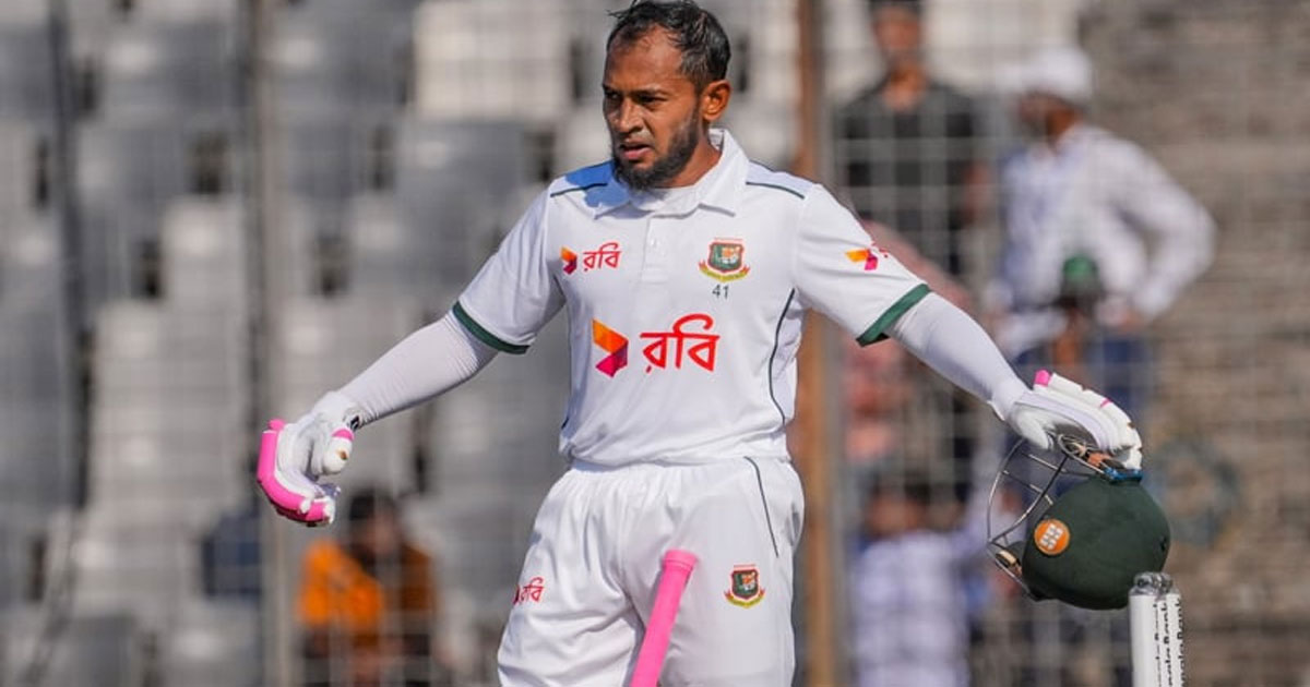 শততম টেস্টে ৯৯ রানে অপরাজিত মুশফিক