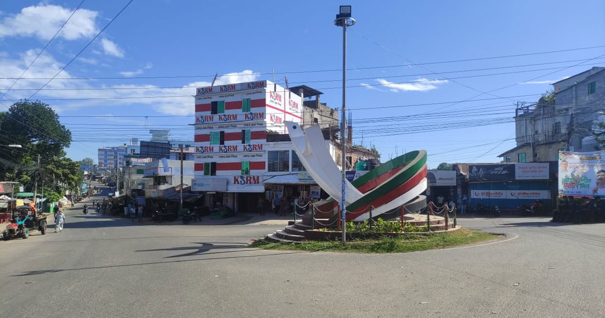 রাঙামাটিতে কোটা বৈষম্যের প্রতিবাদে হরতাল চলছে