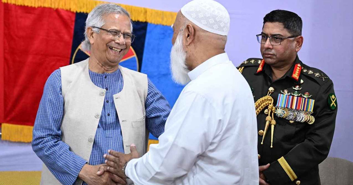 প্রধান উপদেষ্টার সঙ্গে জামায়াত আমিরের সৌজন্য সাক্ষাৎ