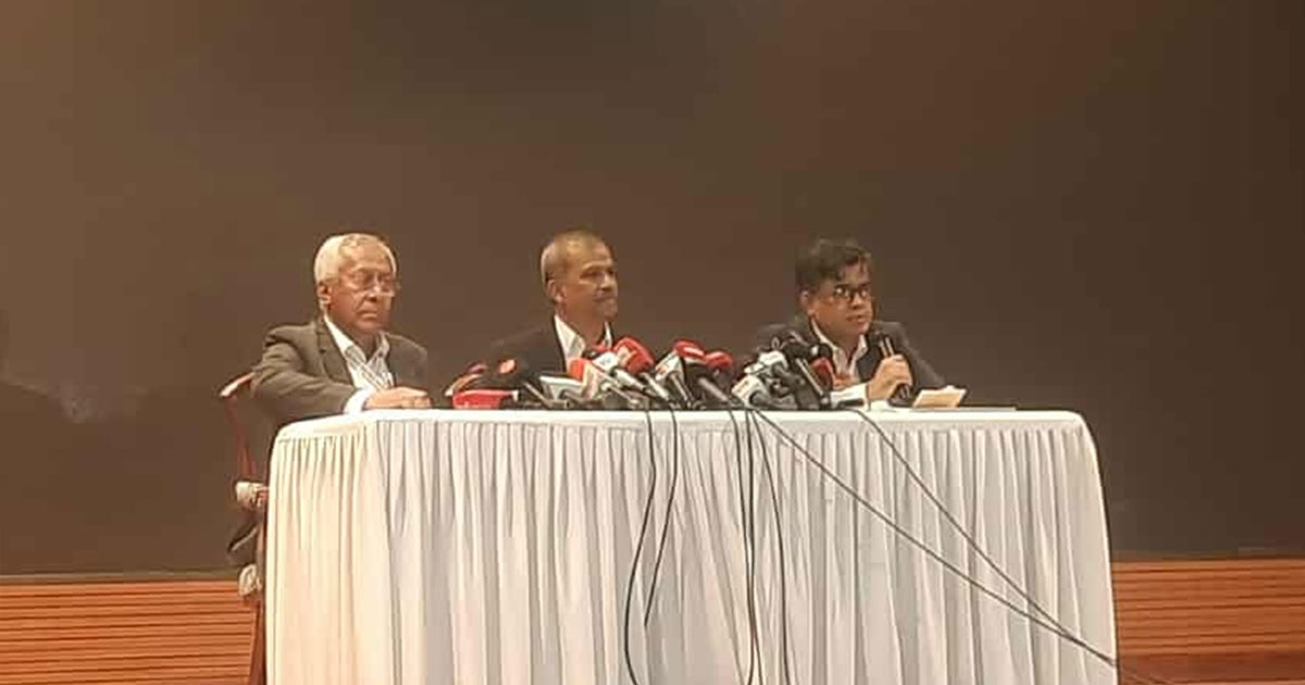 আজ-কালকের মধ্যে গণভোট অধ্যাদেশের প্রজ্ঞাপন : আসিফ নজরুল