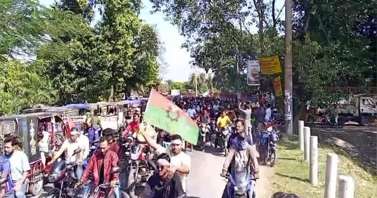 গোপালগঞ্জ-২ আসনে মনোনয়ন পুনর্বিবেচনার দাবিতে বঞ্চিত প্রার্থীদের শোডাউন