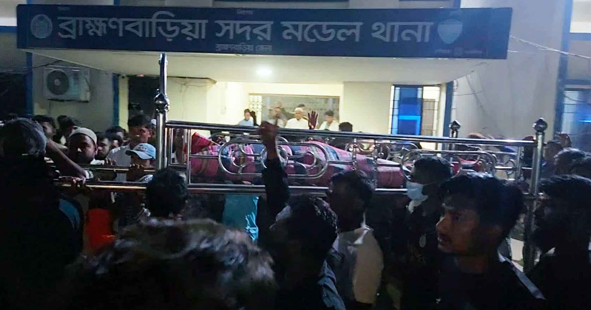 ব্রাহ্মণবাড়িয়ায় ছাত্রদল নেতা সাদ্দাম হত্যার ঘটনায় থানায় ঘেরাও