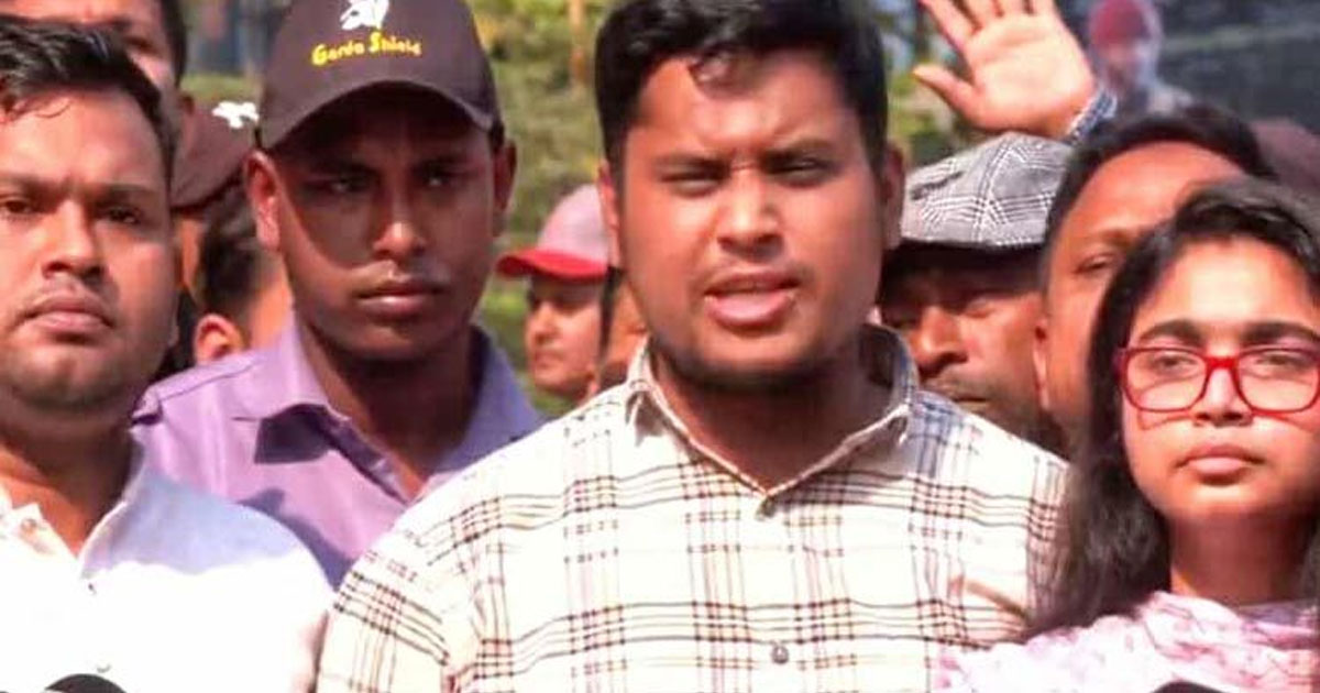 রাজনৈতিক কারণে খালেদা জিয়ার চিকিৎসা বাধাপ্রাপ্ত হয়েছে: হাসনাত আব্দুল্লাহ