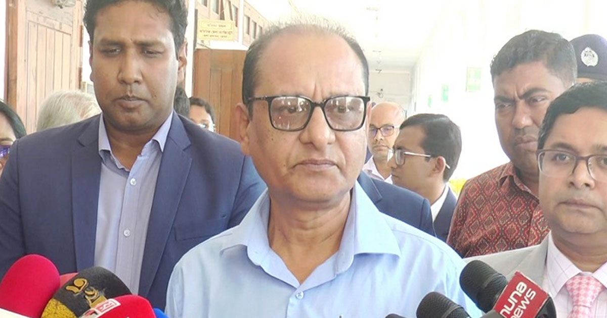 জানুয়ারির শুরুতে সব প্রাথমিক বই শিক্ষার্থীদের হাতে পৌঁছাবে: উপদেষ্টা