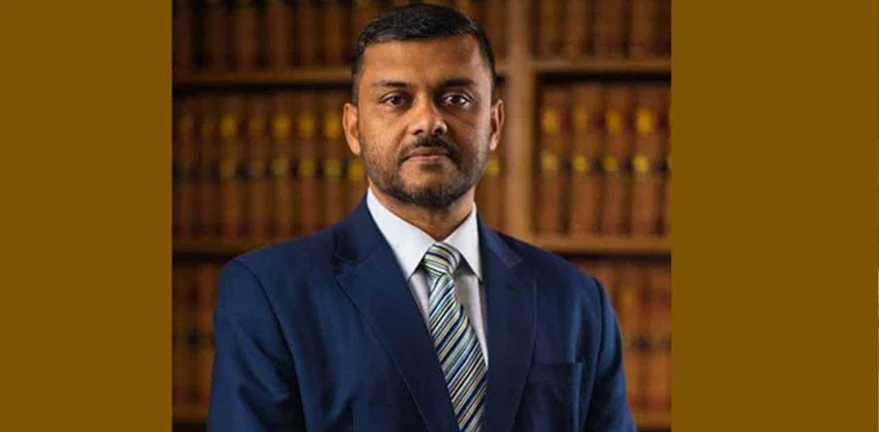 ধর্মীয় অনুভূতিতে আঘাতের অভিযোগে শিশির মনিরের বিরুদ্ধে মামলা