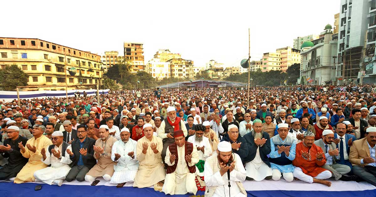 খালেদা জিয়ার সুস্থতা কামনায় বগুড়ায় গণদোয়া
