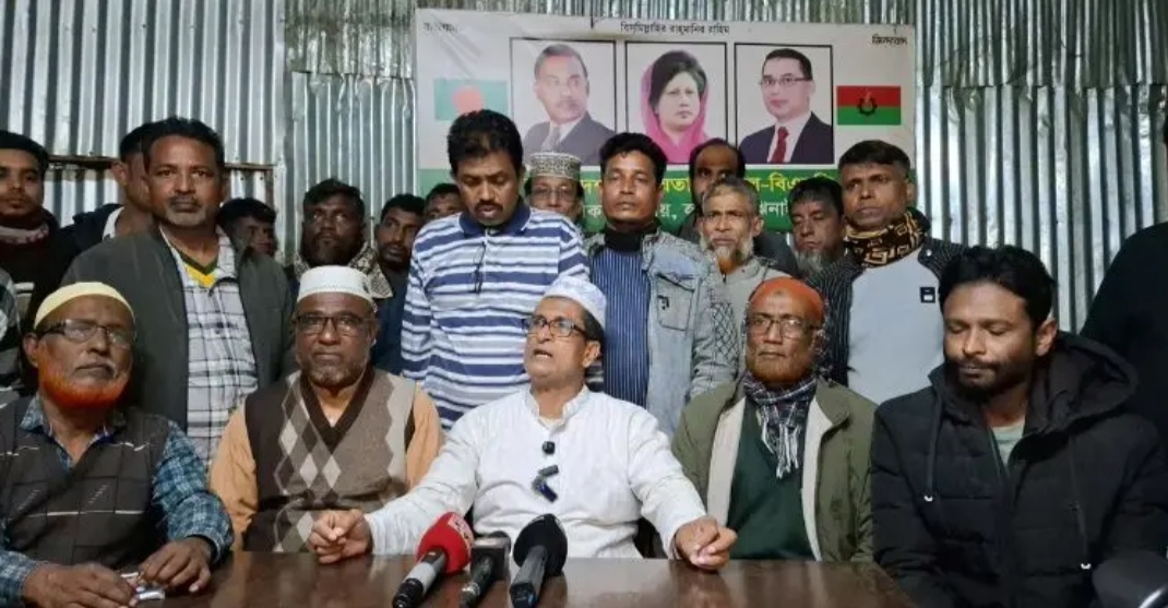 স্থানীয় নেতাদের বিরুদ্ধে ব্যঙ্গ করা চলবে না