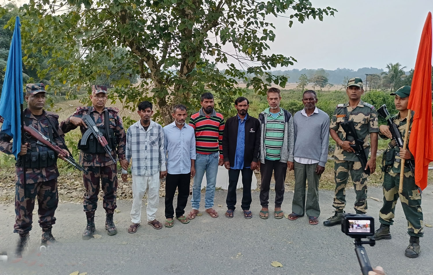 নাকুগাঁও সীমান্ত দিয়ে দেশে ফিরলেন ৬ বাংলাদেশি