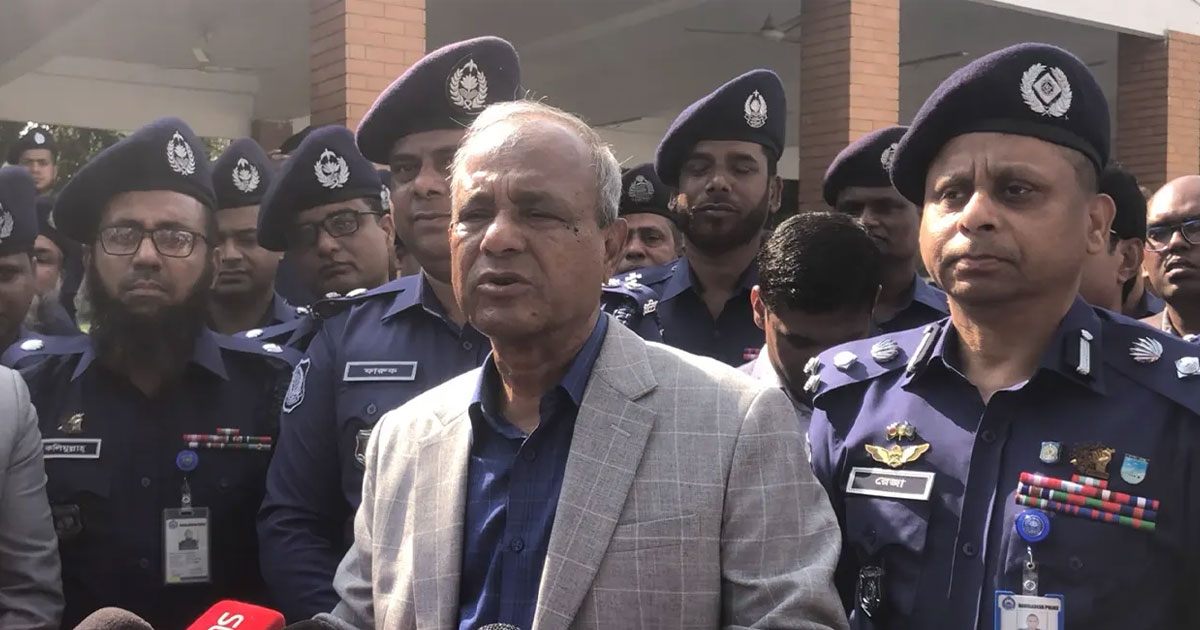 সন্ত্রাস দমনে যৌথ অভিযান পরিচালনার ঘোষণা স্বরাষ্ট্র উপদেষ্টার