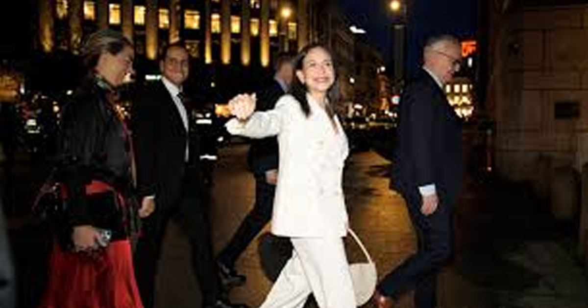 নোবেল শান্তি পুরস্কার বিজয়ী মাচাদো পুরস্কার নিয়ে ভেনেজুয়েলায় ফিরতে চান