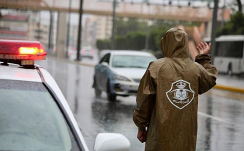 মক্কায় শিলাবৃষ্টি ও ধুলিঝড়; দুর্যোগের সতর্কবার্তা