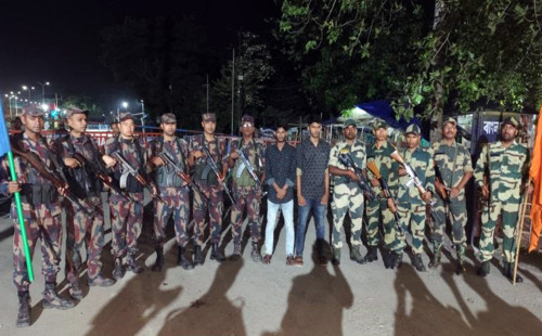 দুই বাংলাদেশীকে ফেরত এনেছে বিজিবি