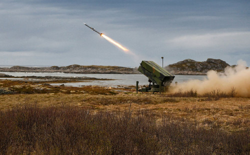 সৌদিকে ৩৫০ কোটি ডলারের ক্ষেপণাস্ত্র দিচ্ছে আমেরিকা