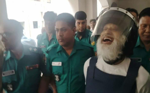 নতুন মামলায় গ্রেপ্তার হাজী সেলিম, আদালতে চটলেন পুলিশের উপর