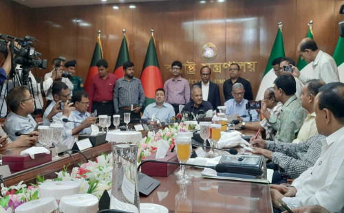 লিগ্যাল চ্যানেলে শ্রমিক নিতে আগ্রহী ইতালি : স্বরাষ্ট্র উপদেষ্টা