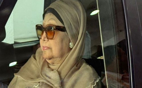 দেশে ফিরলেন খালেদা জিয়া