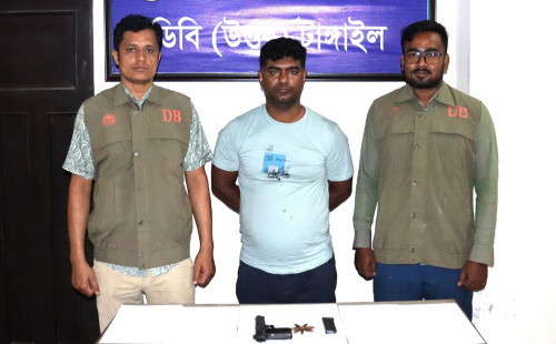 গুলি করে ৭৮ লাখ টাকা ডাকাতি, মূল হোতা গ্রেপ্তার