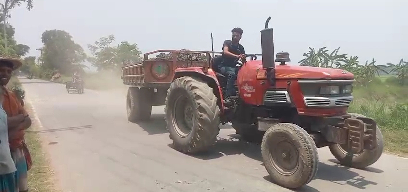 মাটি কেটে ইটভাটায় বিক্রি করায় জরিমানা