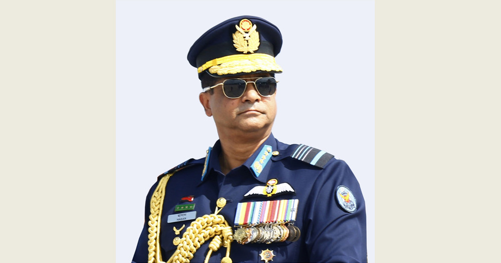 ইতালি  গেলেন বিমান প্রধান