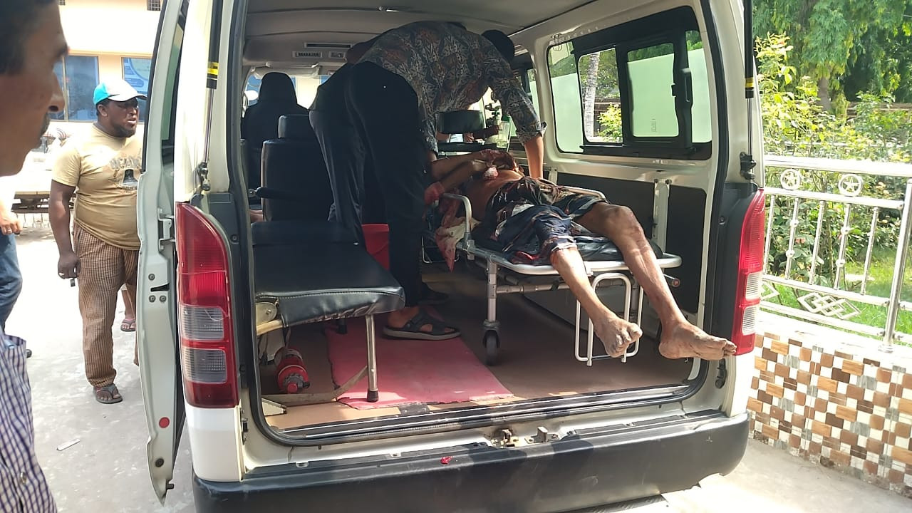 সড়ক দুর্ঘটনায় বাবা নিহত ও তিন মেয়েসহ আহত ৪