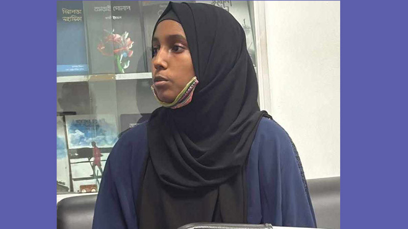 শিক্ষার্থী পারভেজ হত্যায় অভিযুক্ত টিনা গ্রেপ্তার