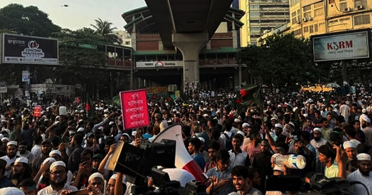 আজও চলছে শাহবাগ ব্লকেড, সড়ক বন্ধ