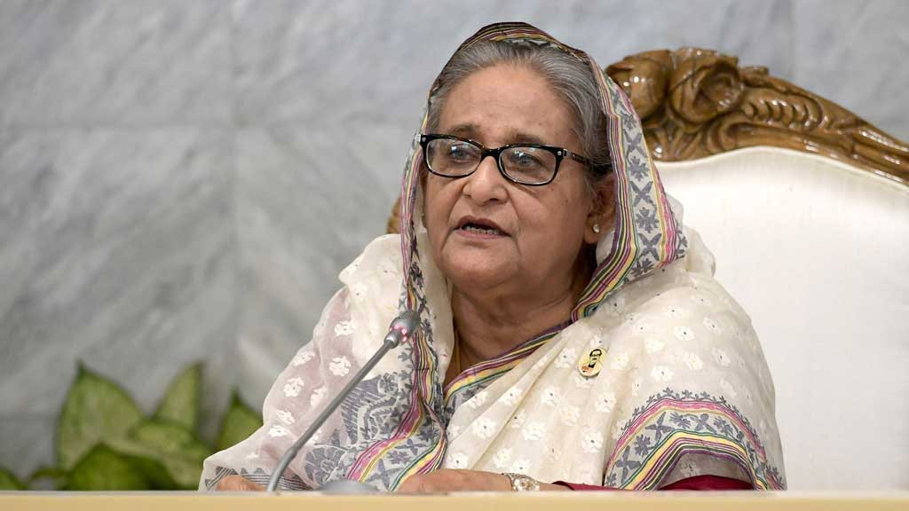 ইন্টারপোলের মাধ্যমে শেখ হাসিনাকে ফেরাতে চেষ্টা চলছে: স্বরাষ্ট্র উপদেষ্টা