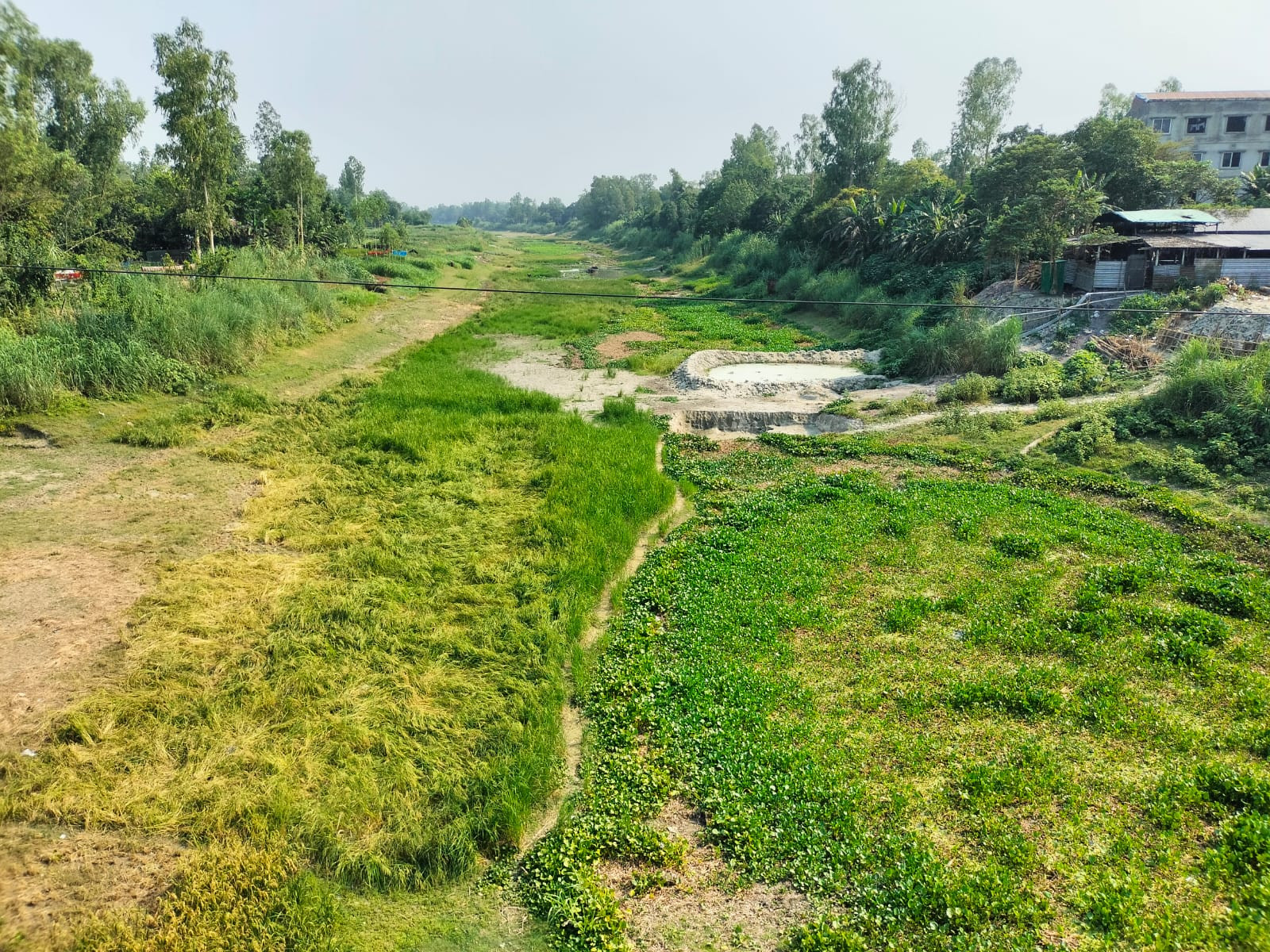 হুরাসাগরসহ পানিশূন্য প্রায় নদ-নদীর বুকে চাষাবাদ!