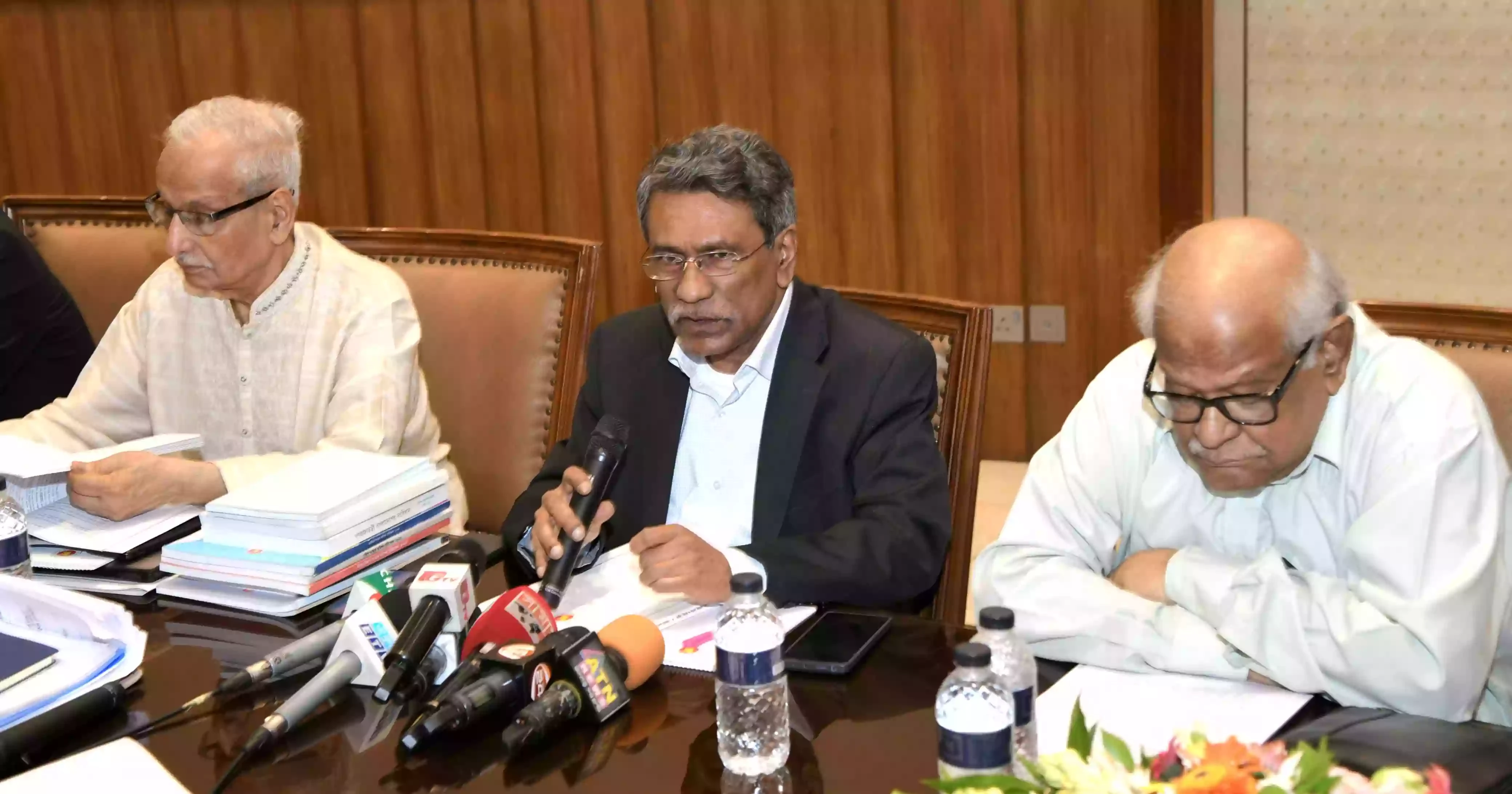 সবাই মিলে রাষ্ট্র কাঠামো পুনর্গঠন করা হবে: আলী রীয়াজ