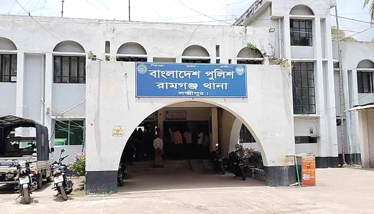 লক্ষ্মীপুরে ঘরে ঢুকে নারীকে গলা কেটে হত্যা, স্বর্ণ লুট