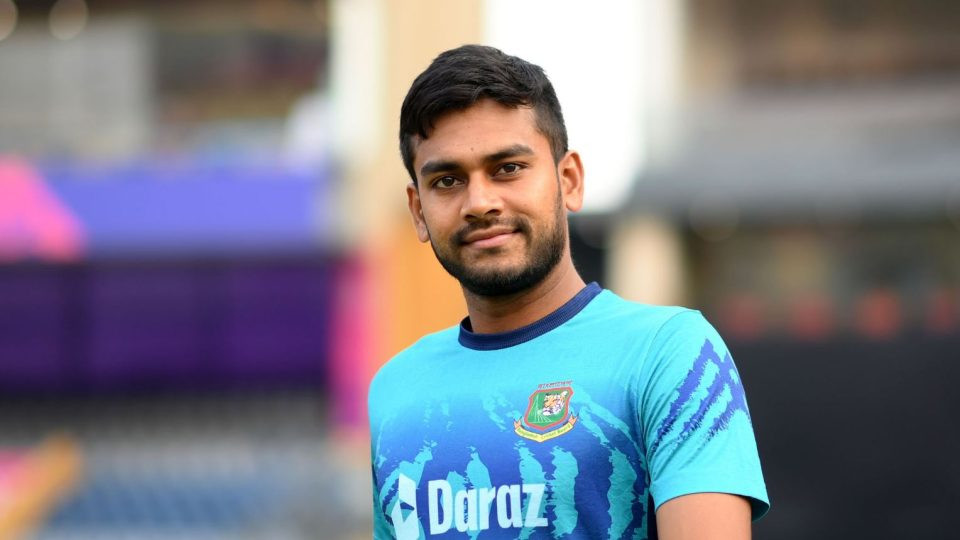 পিএসএল খেলতে বিসিবির অনুমতি পেলেন মিরাজ