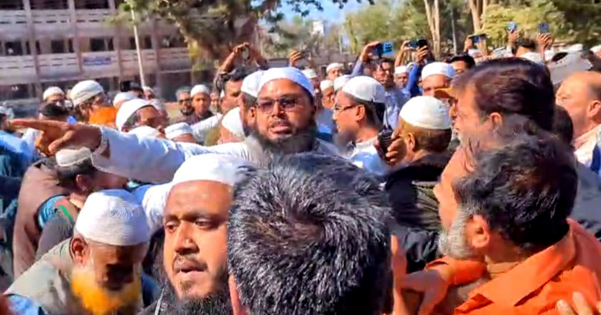 রামগঞ্জে ইসলামী আন্দোলন ও বিএনপির সংঘর্ষে আহত ৫