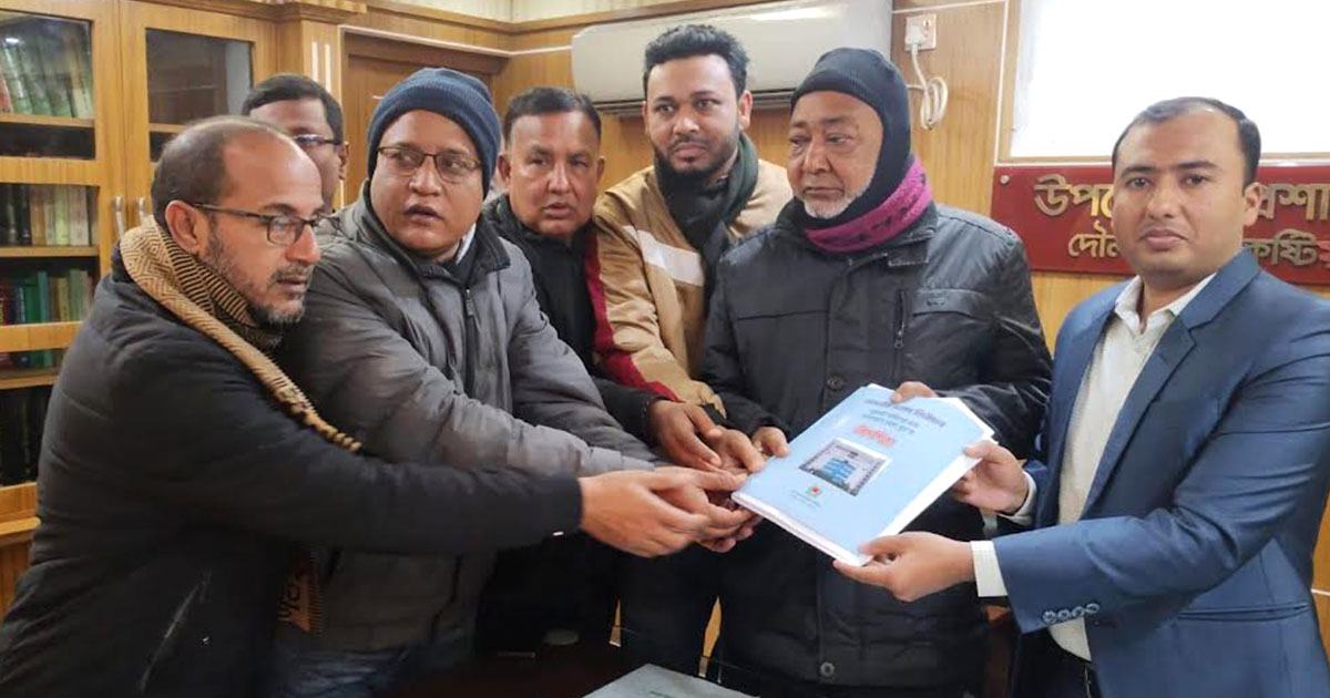 দৌলতপুর আসনে বিএনপি প্রার্থীর মনোনয়নপত্র সংগ্রহ