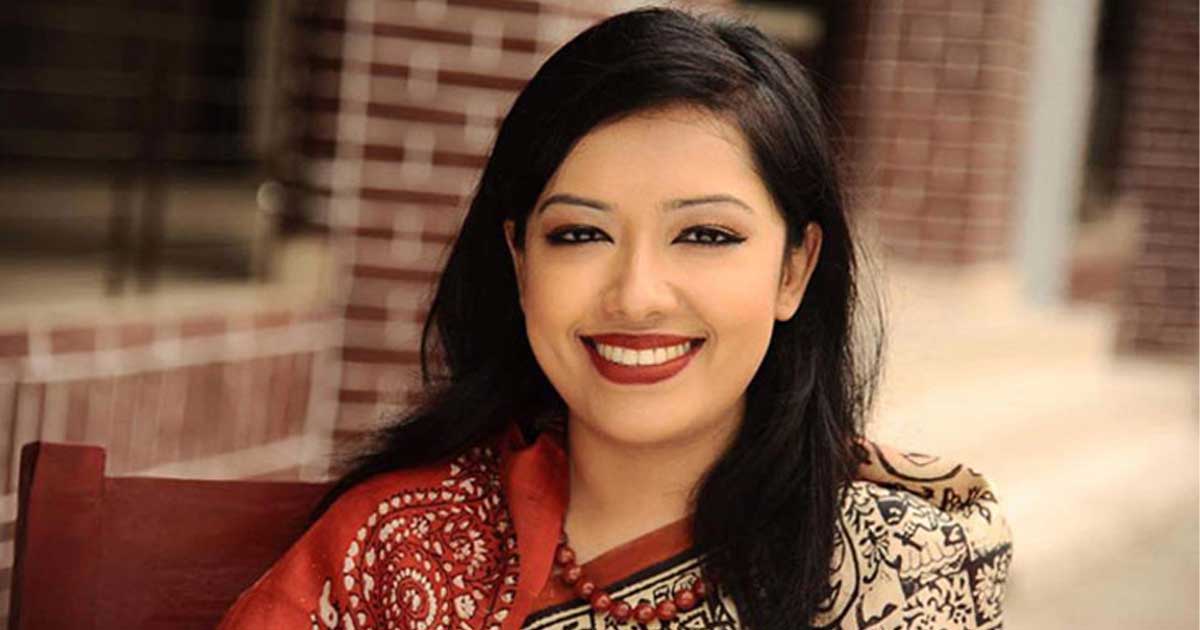 স্বতন্ত্র প্রার্থী হিসেবে মনোনয়নপত্র তুললেন রুমিন ফারহানা