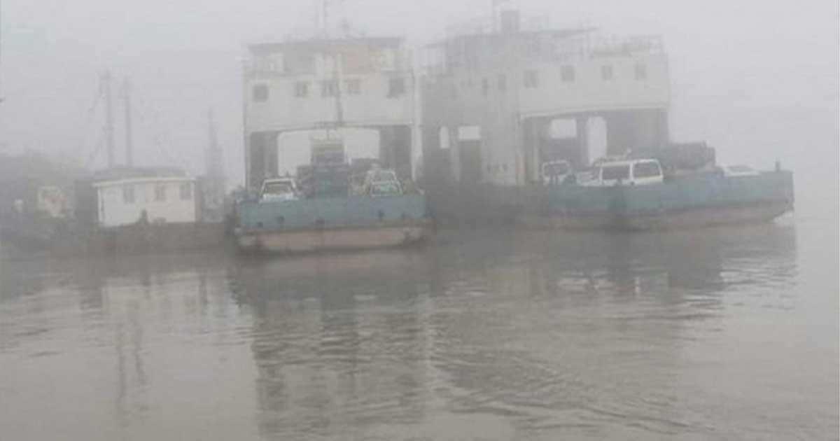পাটুরিয়া–দৌলতদিয়া নৌরুটে ফেরি চলাচল বন্ধ