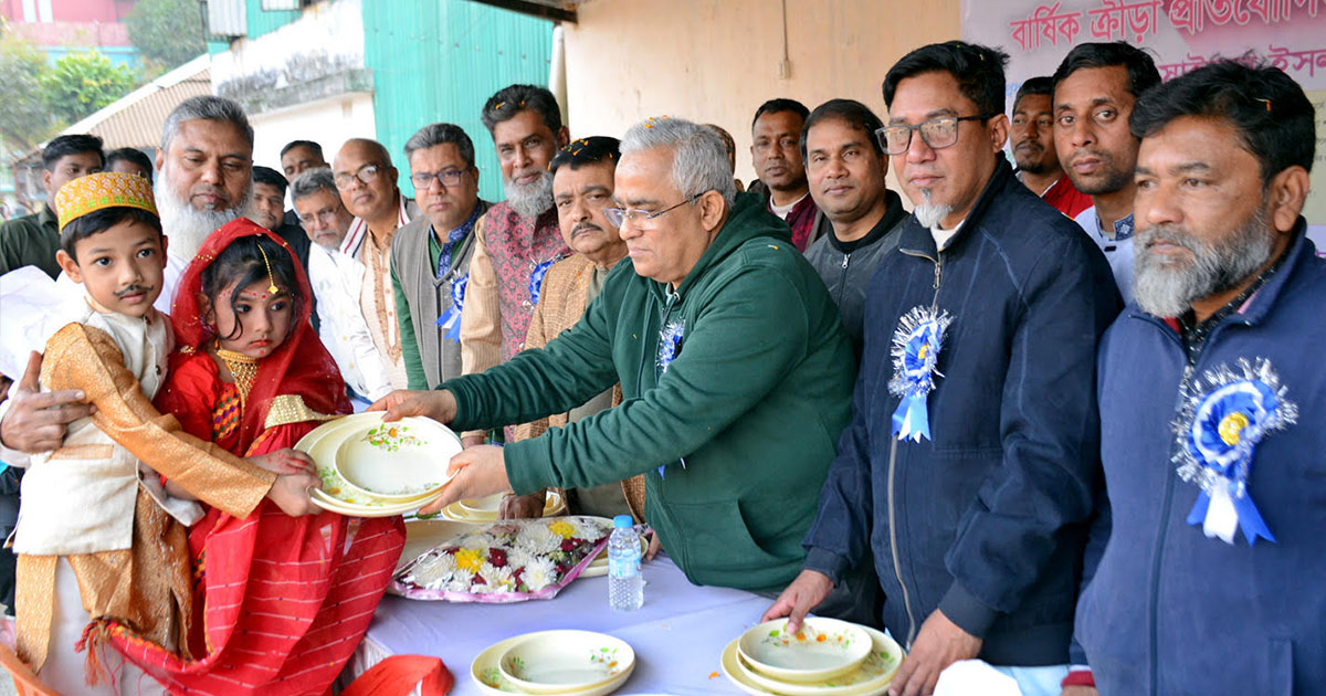 বিএনপি ক্ষমতায় এলে শিক্ষার্থীদের খেলাধুলার জন্য মাঠের ব্যবস্থা করবে : বিএনপি প্রার্থী সাইফুল