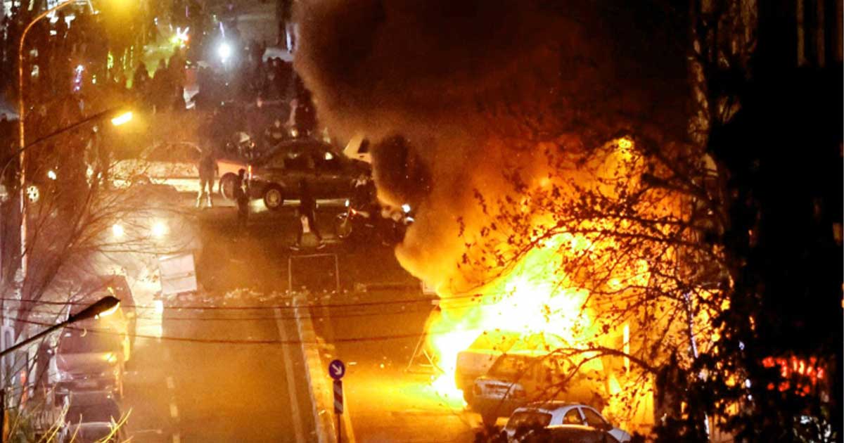 যুক্তরাষ্ট্র হস্তক্ষেপ করলে ঘাঁটিতে আঘাত করা হবে: ইরান