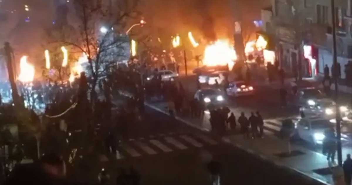 ইরানে হামলার ক্ষেত্রে ট্রাম্পের সামনে কী কী সামরিক বিকল্প আছে?