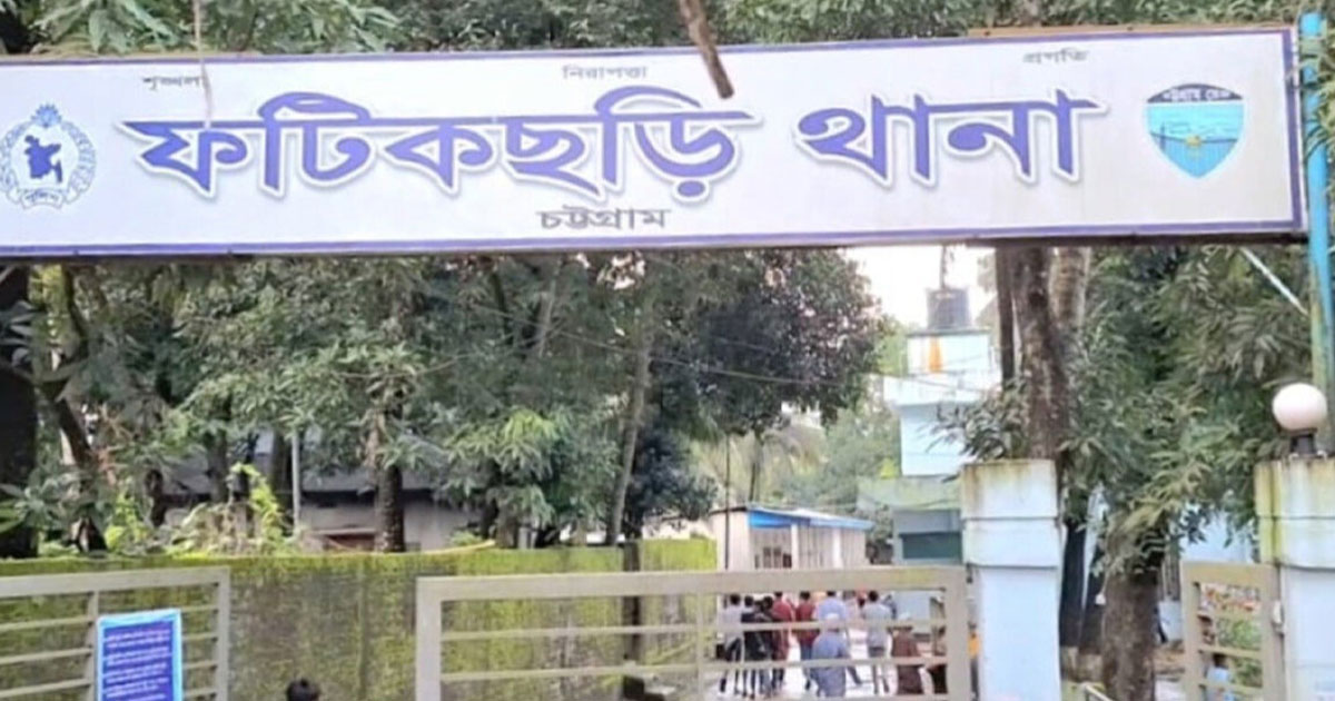 চাঁদের গাড়ির সঙ্গে সংঘর্ষ, মোটরসাইকেল আরোহী নিহত