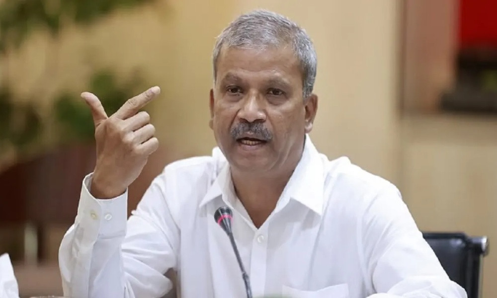ভারতের চাপে আইসিসি কোনো অযৌক্তিক শর্ত চাপিয়ে দিলে মানবো না: আইন উপদেষ্টা
