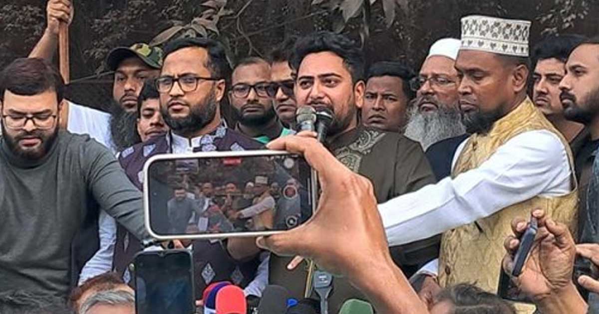 ১০ দলীয় জোটের গণজোয়ারে একটি বড় দল আতঙ্কিত: নাহিদ ইসলাম