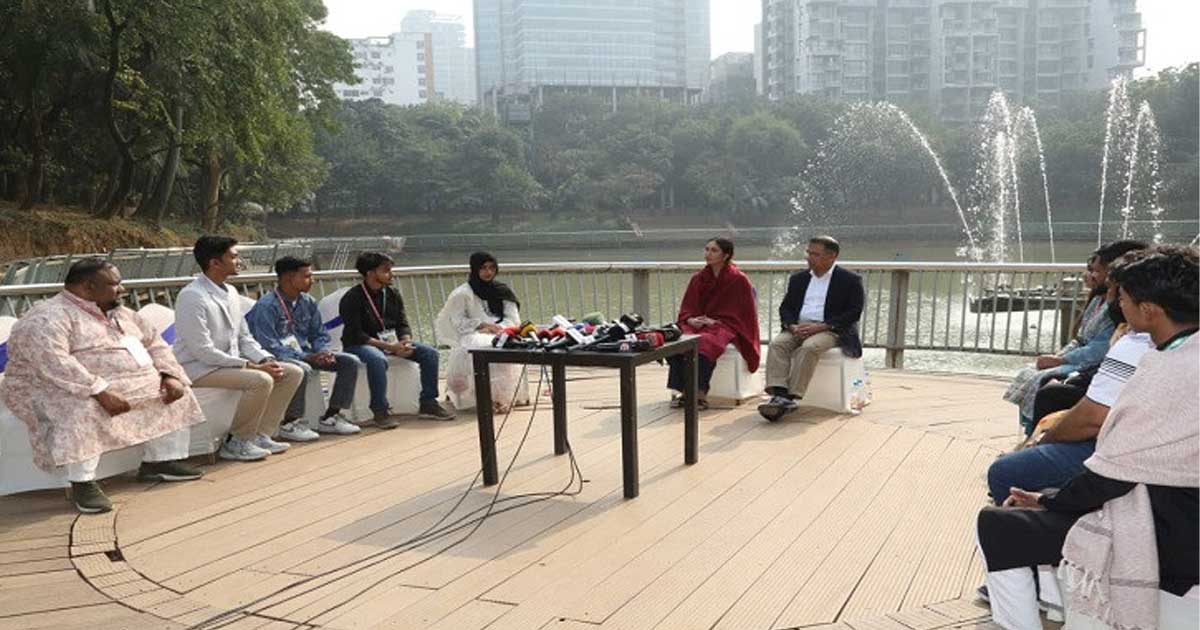 অনলাইনে আসক্তি ঠেকাতে শিক্ষা ব্যবস্থায় পরিবর্তন চান তারেক রহমান