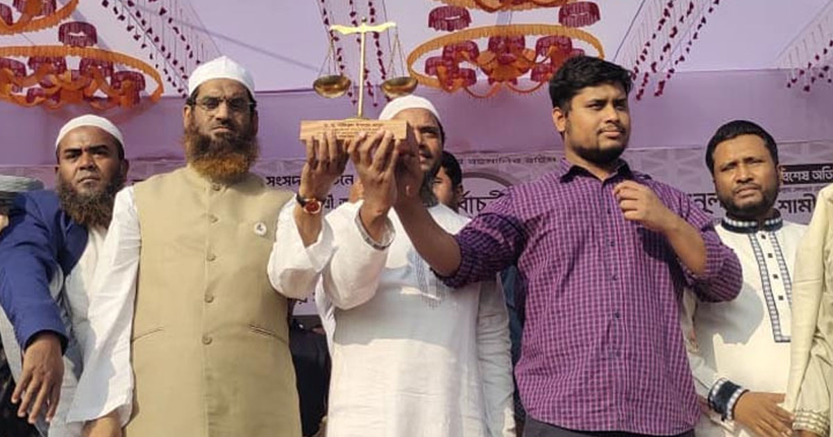 এবারও সংসদে ঢুকবে ৪৫ চোর: হাসনাত