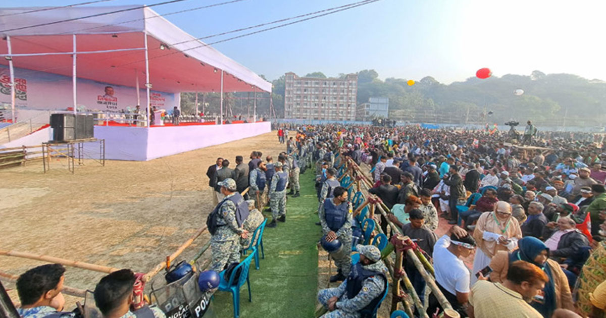 চট্টগ্রামে তারেক রহমানের মহাসমাবেশ আজ, পলোগ্রাউন্ডে ভোর থেকেই নেতাকর্মীদের ঢল