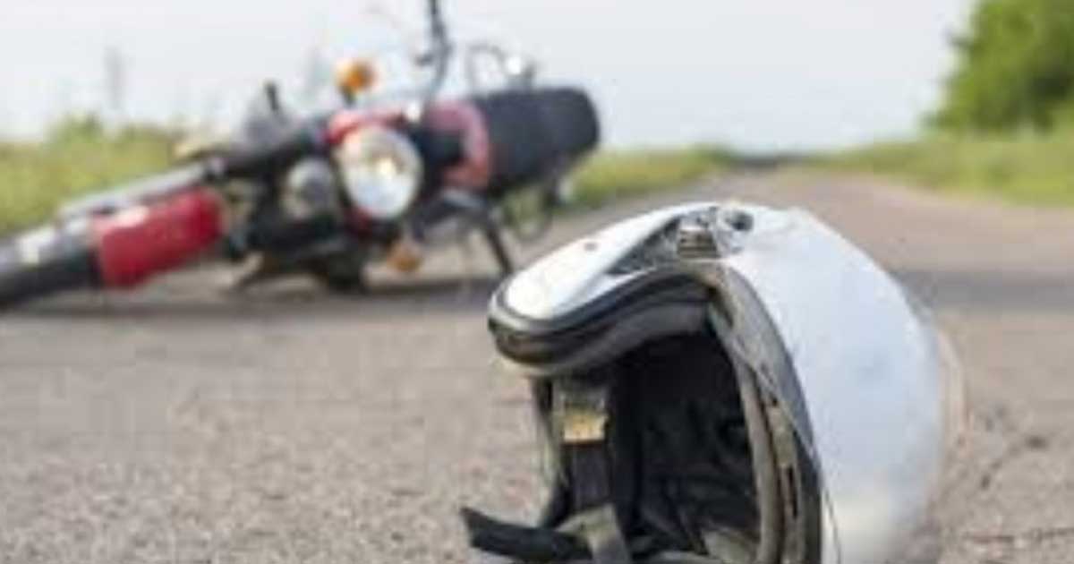 যাত্রাবাড়ীতে ট্রাকের ধাক্কায় মোটরসাইকেল আরোহী দুই বন্ধুর মৃত্যু