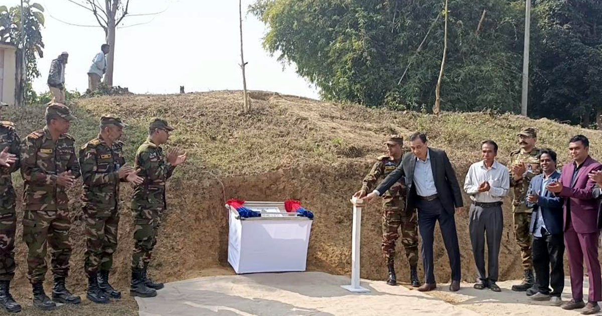 বাইন্যাছোলা-মানিকপুর হাইস্কুলের নবনির্মিত হোস্টেল, আইসিটি ভবন উদ্বোধন