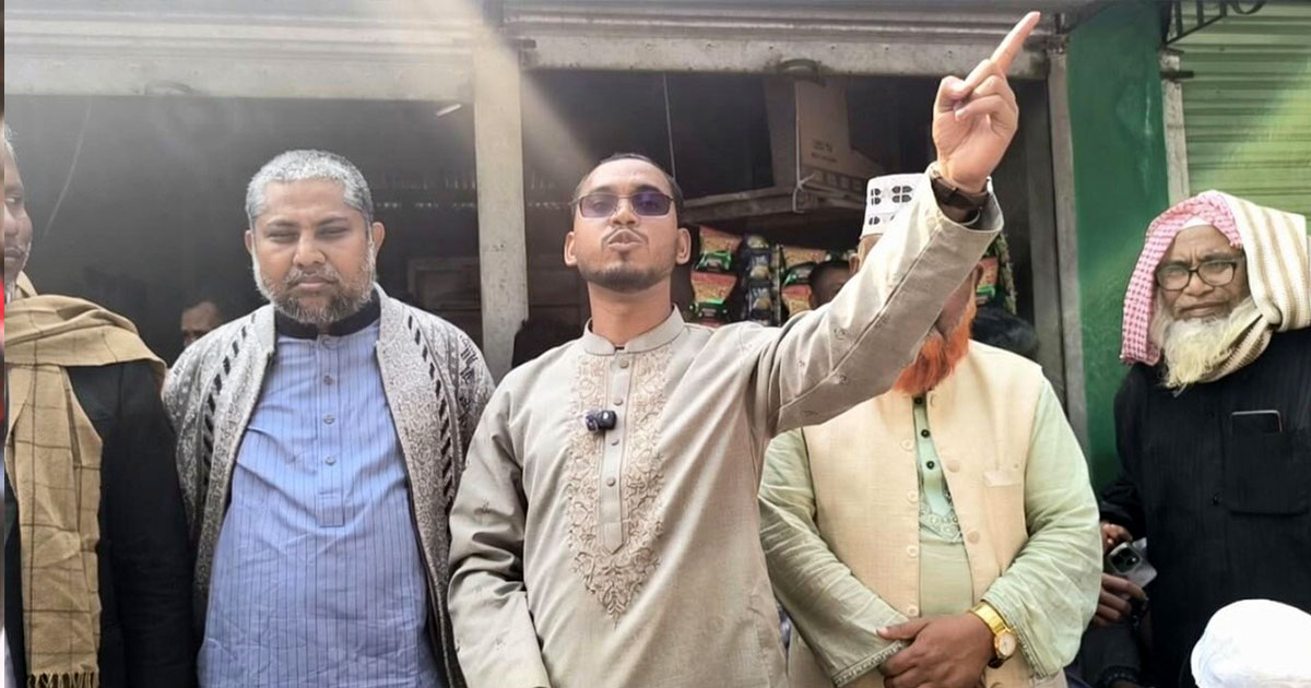 প্রত্যেকটা সন্ত্রাসীকে মানুষের বাড়িতে কাজ করে খেতে হবে : হান্নান মাসুদ
