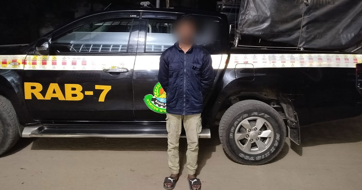 চট্টগ্রামে র‍্যাব সদস্য হত্যা মামলার আসামি সহ ২ জন গ্রেপ্তার