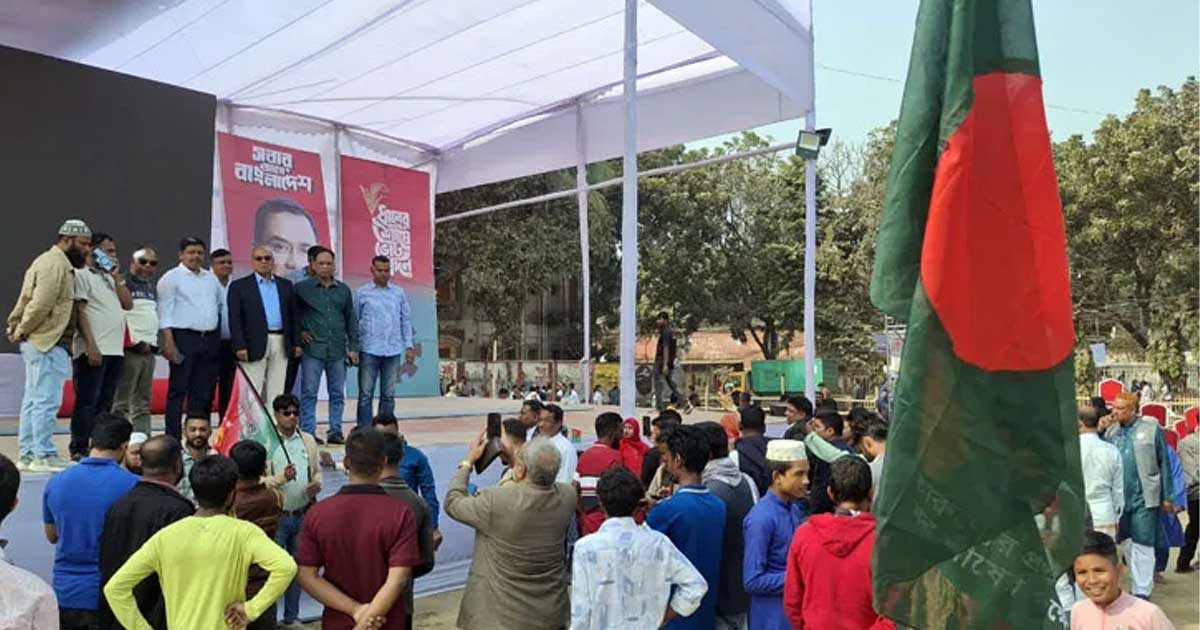 গাজীপুরের সমাবেশে প্রবেশ করছেন তারেক রহমান