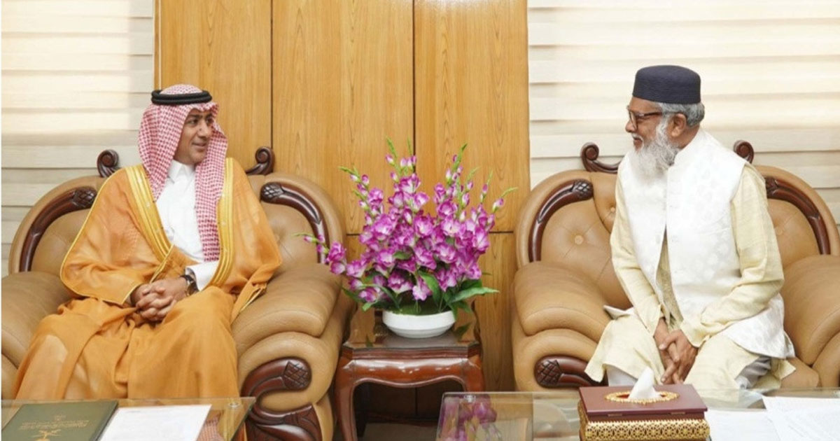 রোডম্যাপ অনুযায়ী এগিয়ে যাচ্ছে হজের প্রস্তুতি: ধর্ম উপদেষ্টা